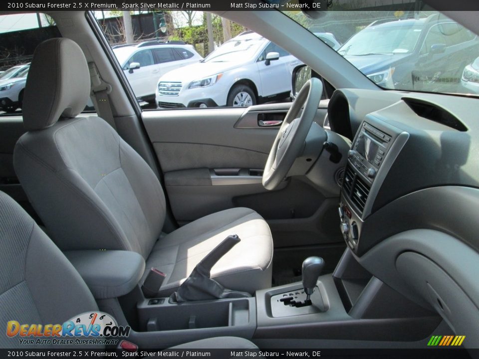 2010 Subaru Forester 2.5 X Premium Spark Silver Metallic / Platinum Photo #16
