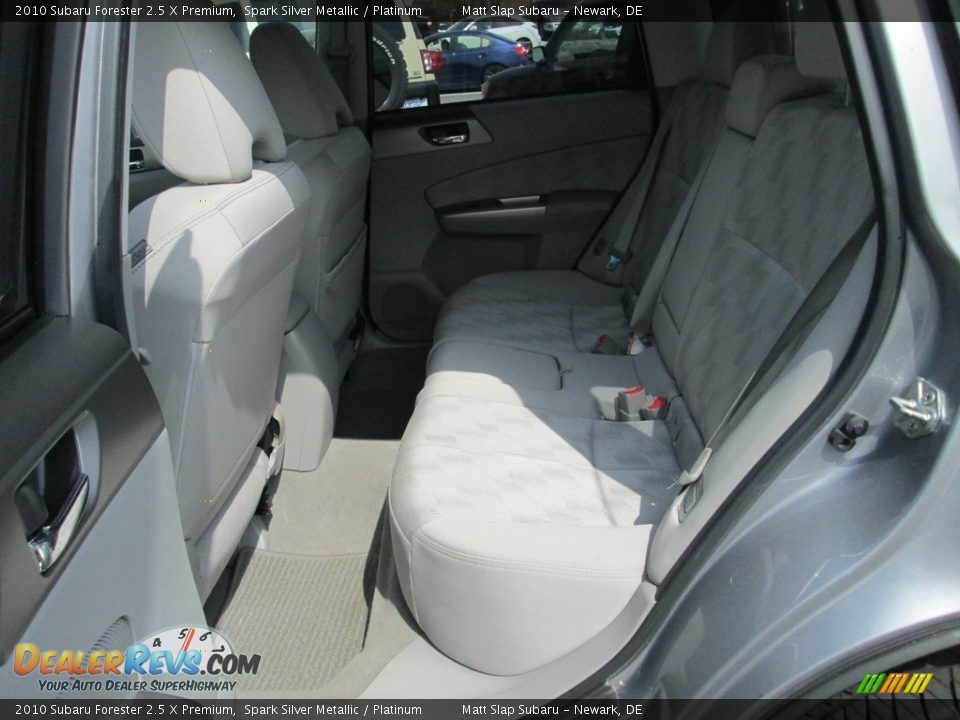 2010 Subaru Forester 2.5 X Premium Spark Silver Metallic / Platinum Photo #21