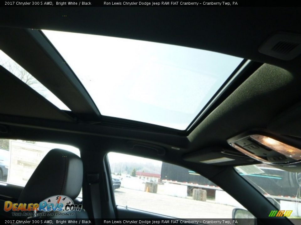 2017 Chrysler 300 S AWD Bright White / Black Photo #12