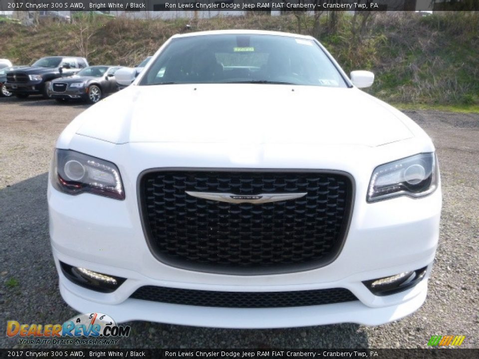 2017 Chrysler 300 S AWD Bright White / Black Photo #13