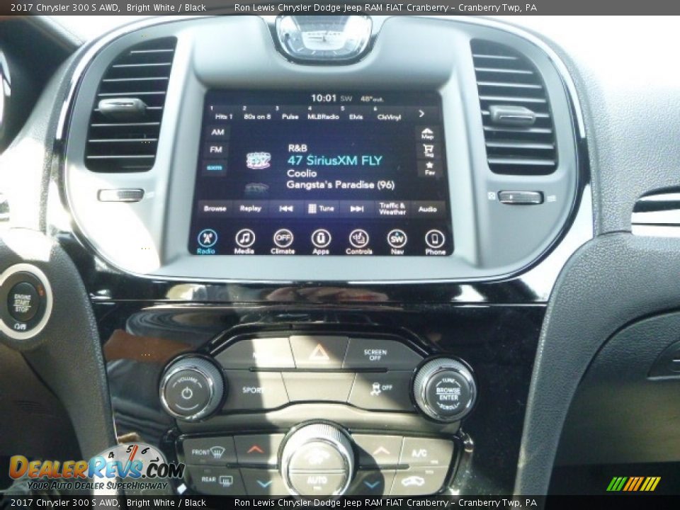 2017 Chrysler 300 S AWD Bright White / Black Photo #18