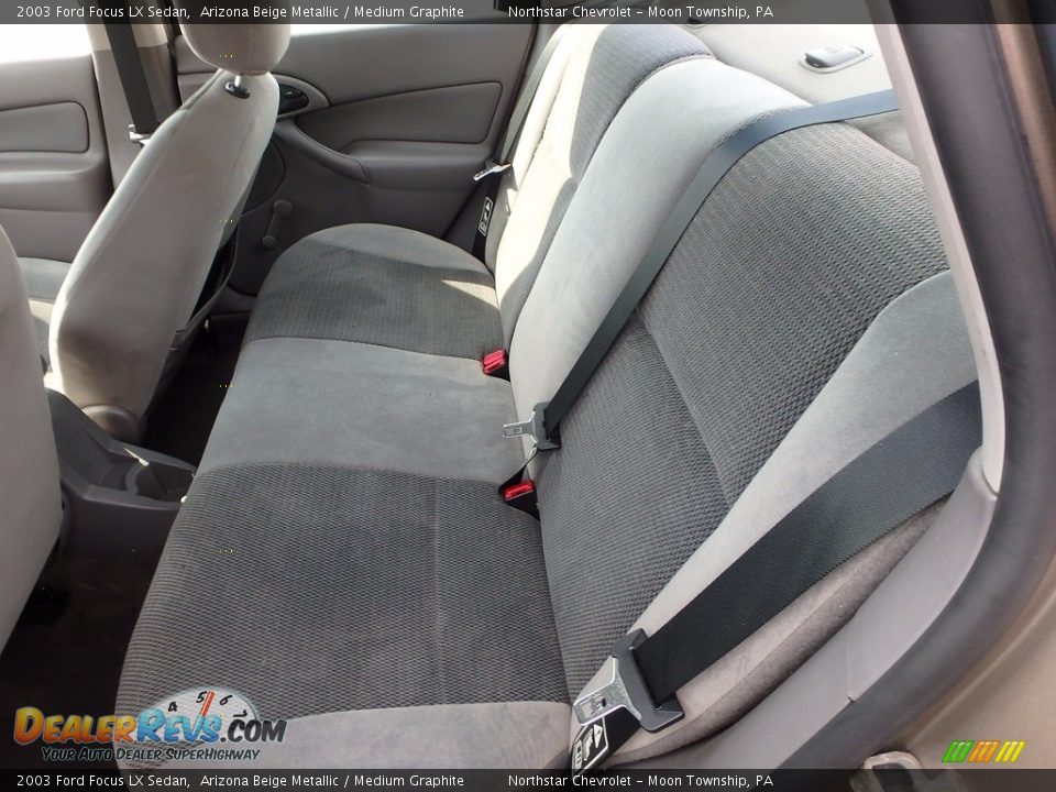 2003 Ford Focus LX Sedan Arizona Beige Metallic / Medium Graphite Photo #9