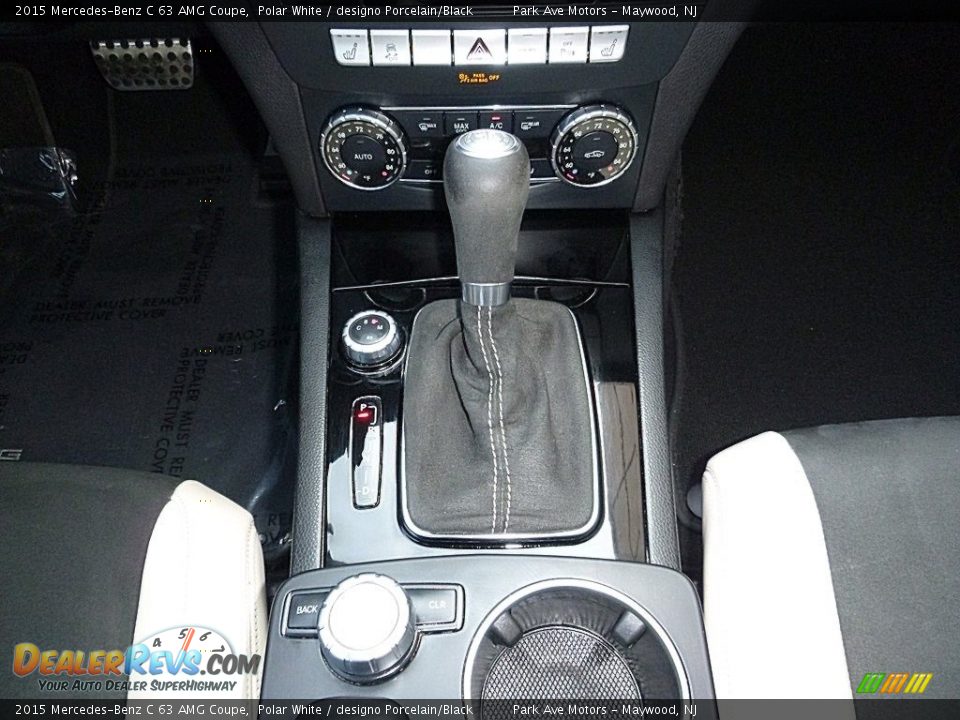 2015 Mercedes-Benz C 63 AMG Coupe Shifter Photo #28