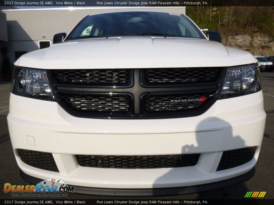 2017 Dodge Journey SE AWD Vice White / Black Photo #9