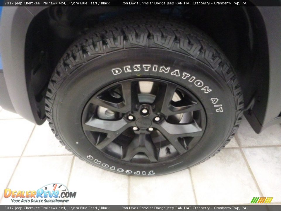 2017 Jeep Cherokee Trailhawk 4x4 Hydro Blue Pearl / Black Photo #2