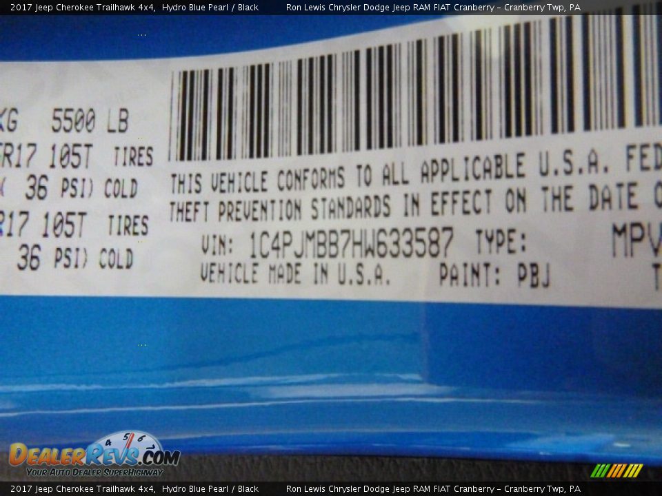 2017 Jeep Cherokee Trailhawk 4x4 Hydro Blue Pearl / Black Photo #12