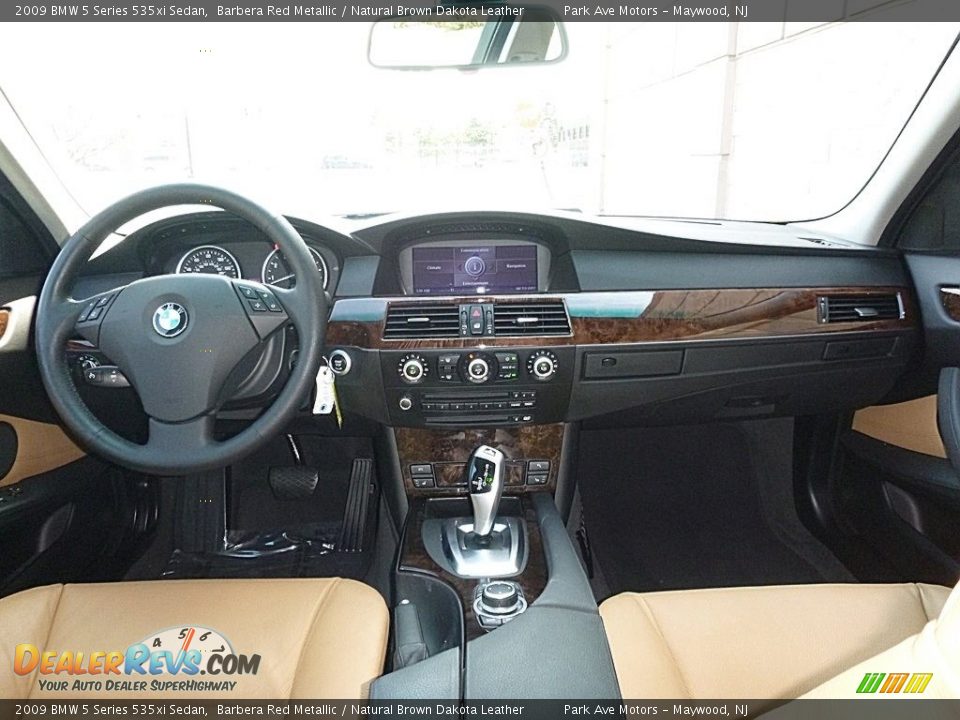 2009 BMW 5 Series 535xi Sedan Barbera Red Metallic / Natural Brown Dakota Leather Photo #28