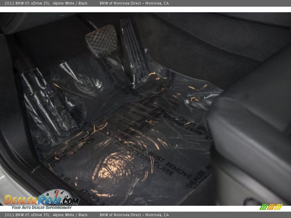 2011 BMW X5 xDrive 35i Alpine White / Black Photo #17