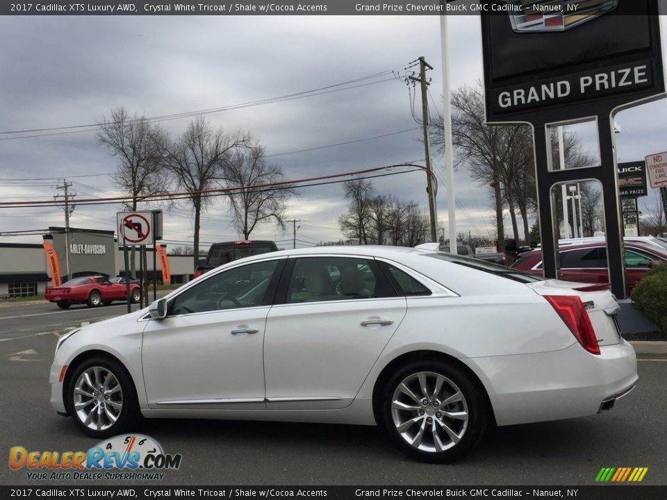 2017 Cadillac XTS Luxury AWD Crystal White Tricoat / Shale w/Cocoa Accents Photo #7