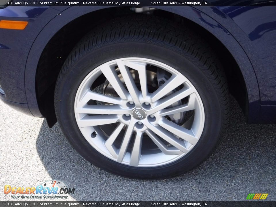 2018 Audi Q5 2.0 TFSI Premium Plus quattro Navarra Blue Metallic / Atlas Beige Photo #3