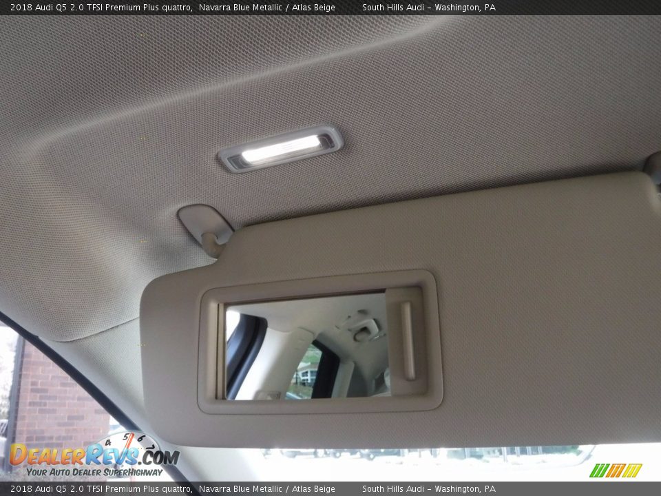 2018 Audi Q5 2.0 TFSI Premium Plus quattro Navarra Blue Metallic / Atlas Beige Photo #31