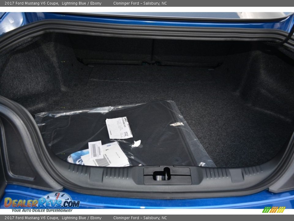 2017 Ford Mustang V6 Coupe Trunk Photo #8