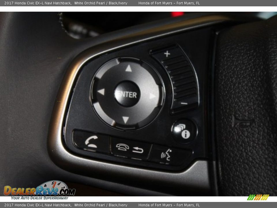 2017 Honda Civic EX-L Navi Hatchback White Orchid Pearl / Black/Ivory Photo #13