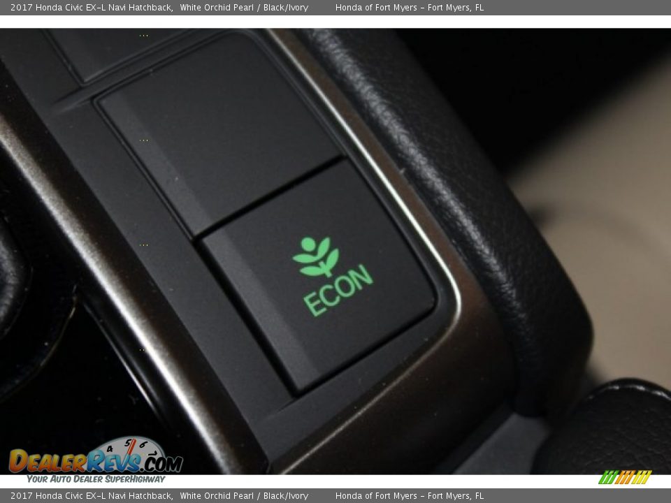 2017 Honda Civic EX-L Navi Hatchback White Orchid Pearl / Black/Ivory Photo #21