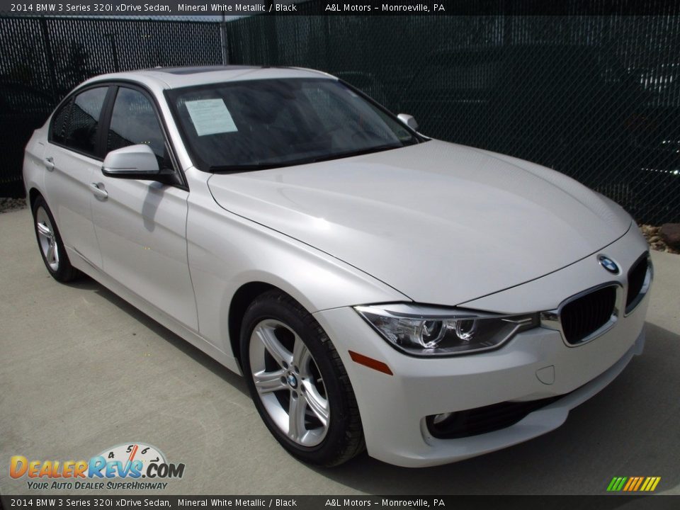 2014 BMW 3 Series 320i xDrive Sedan Mineral White Metallic / Black Photo #5