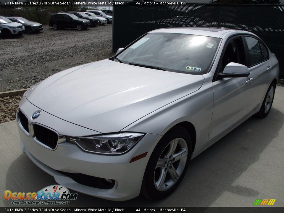 2014 BMW 3 Series 320i xDrive Sedan Mineral White Metallic / Black Photo #7