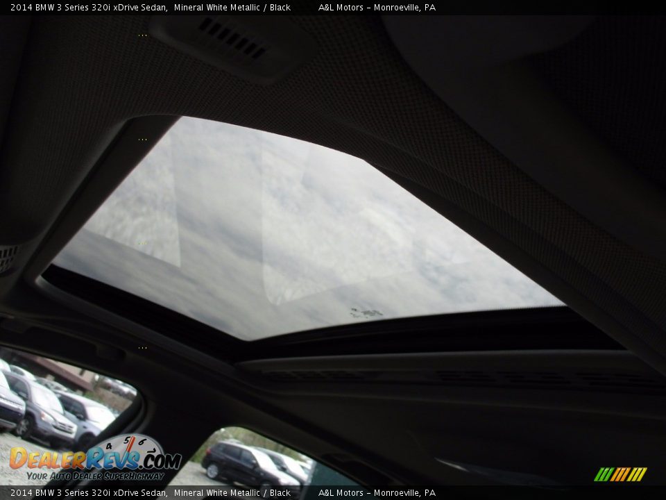 2014 BMW 3 Series 320i xDrive Sedan Mineral White Metallic / Black Photo #11