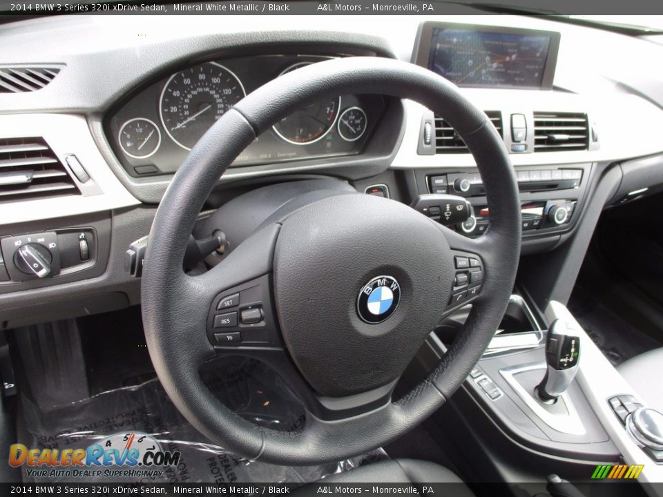 2014 BMW 3 Series 320i xDrive Sedan Mineral White Metallic / Black Photo #15