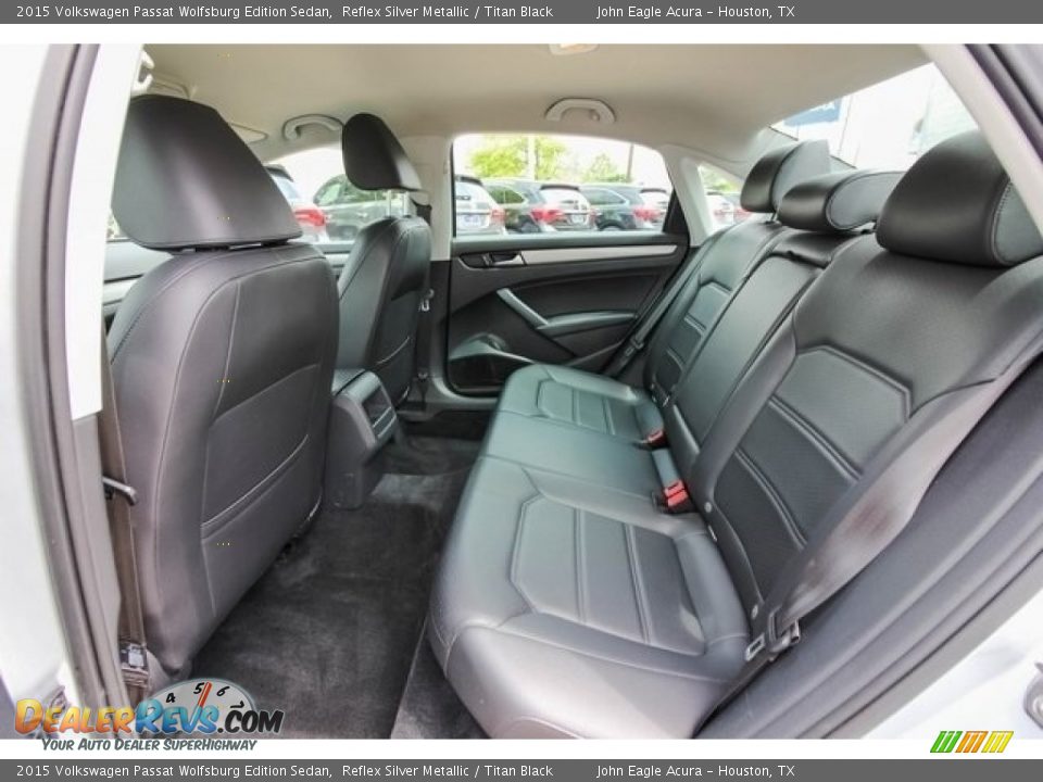 2015 Volkswagen Passat Wolfsburg Edition Sedan Reflex Silver Metallic / Titan Black Photo #19