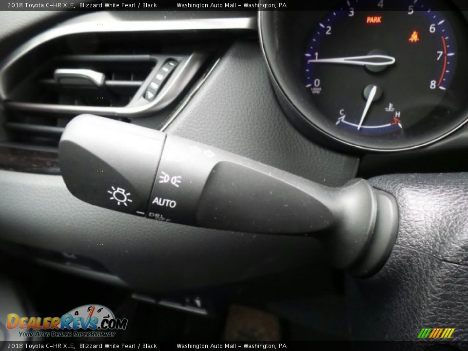 Controls of 2018 Toyota C-HR XLE Photo #24