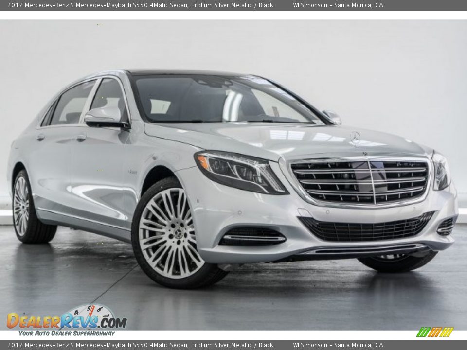 Front 3/4 View of 2017 Mercedes-Benz S Mercedes-Maybach S550 4Matic Sedan Photo #11