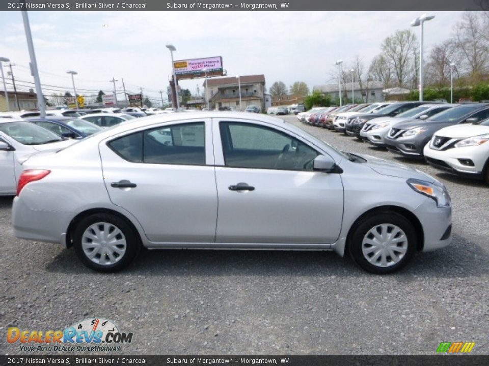 2017 Nissan Versa S Brilliant Silver / Charcoal Photo #8