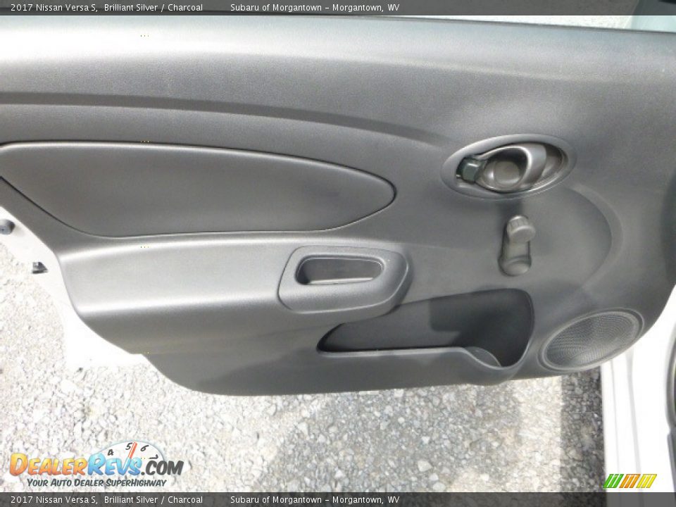 2017 Nissan Versa S Brilliant Silver / Charcoal Photo #16