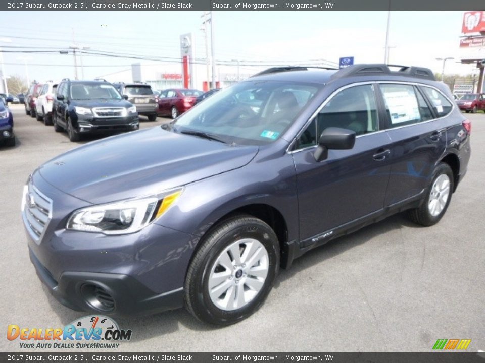 Front 3/4 View of 2017 Subaru Outback 2.5i Photo #12