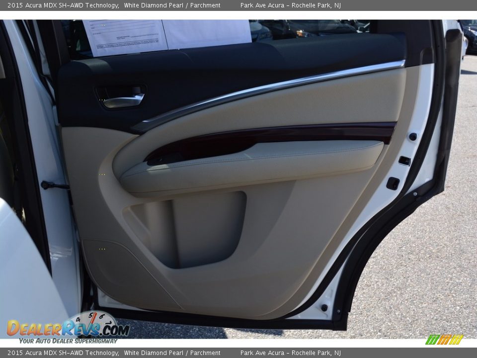 2015 Acura MDX SH-AWD Technology White Diamond Pearl / Parchment Photo #24