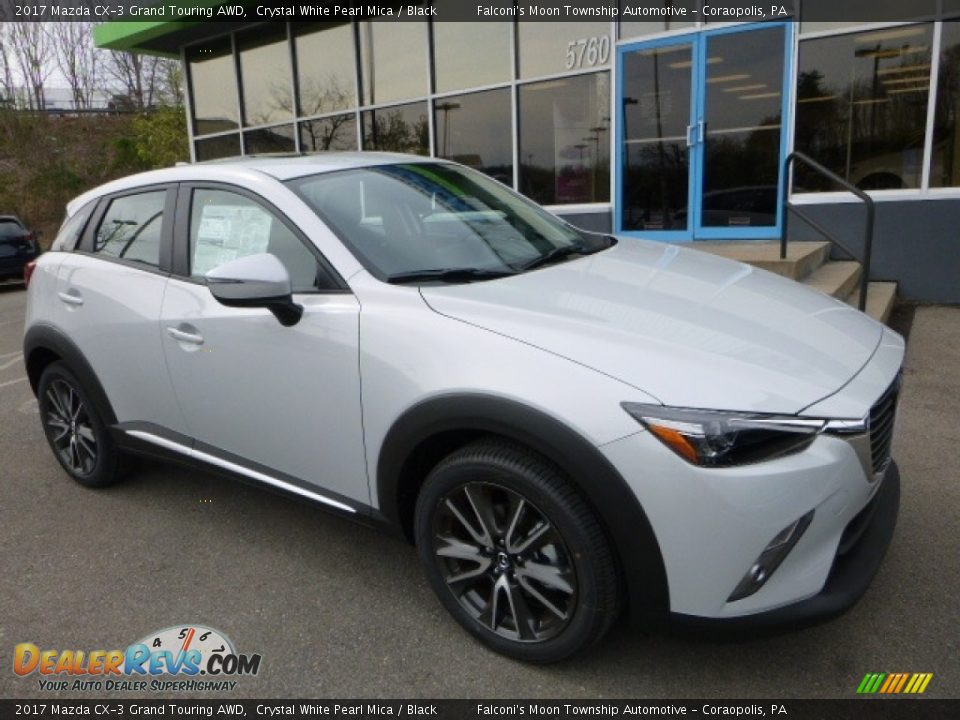 Front 3/4 View of 2017 Mazda CX-3 Grand Touring AWD Photo #3