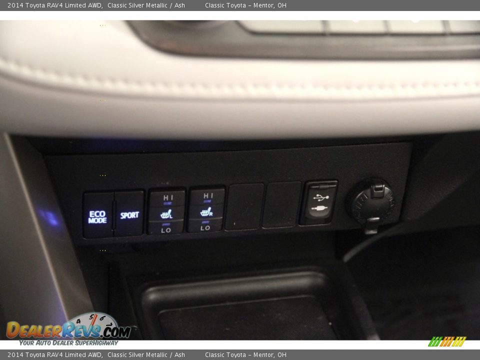 2014 Toyota RAV4 Limited AWD Classic Silver Metallic / Ash Photo #9
