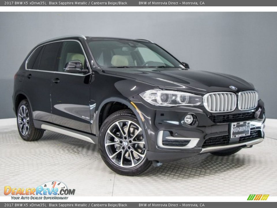 Front 3/4 View of 2017 BMW X5 xDrive35i Photo #11