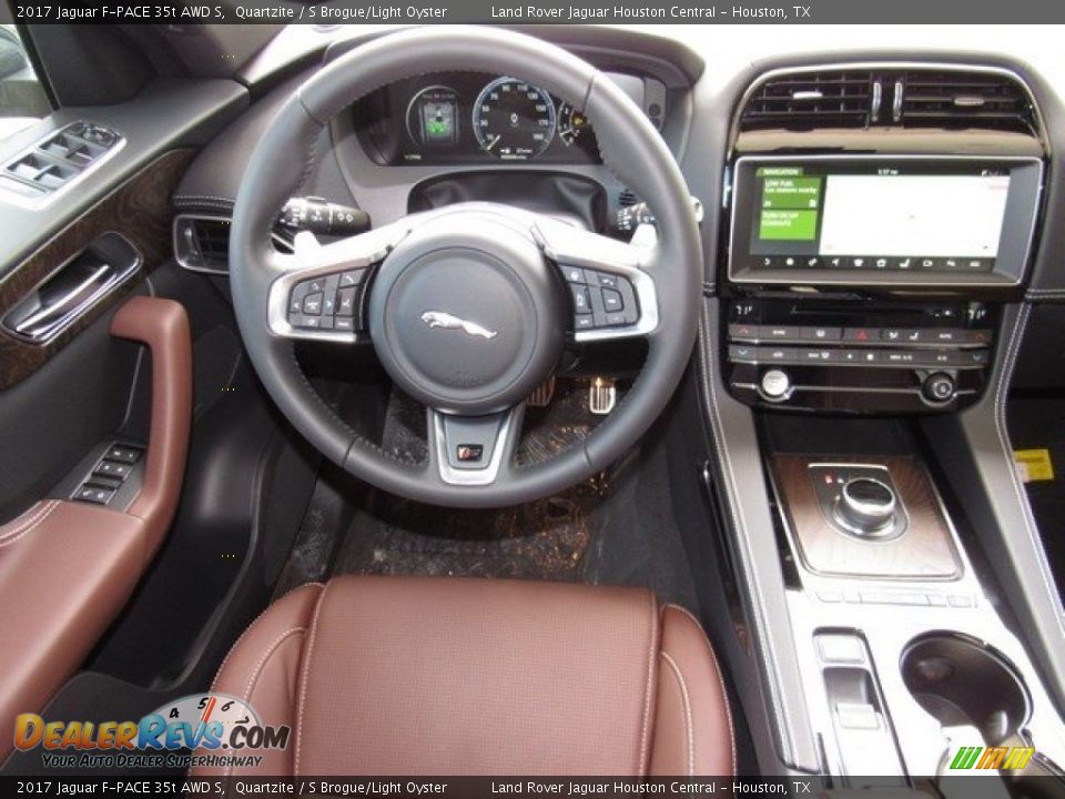 Controls of 2017 Jaguar F-PACE 35t AWD S Photo #13
