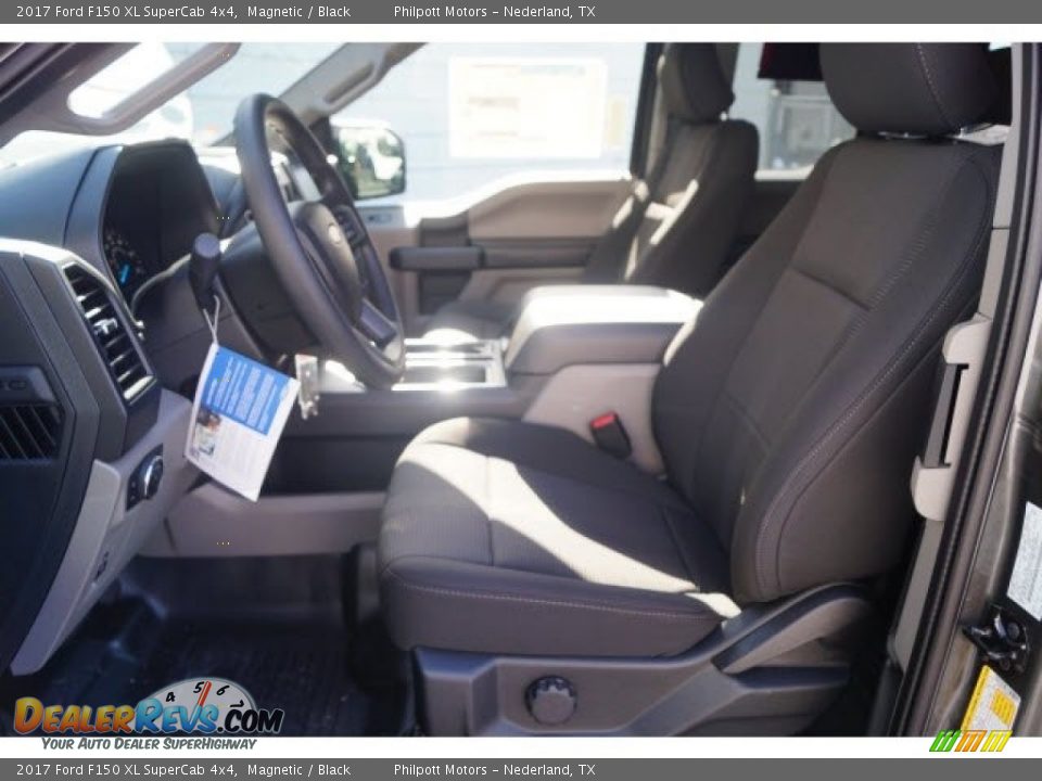 2017 Ford F150 XL SuperCab 4x4 Magnetic / Black Photo #12