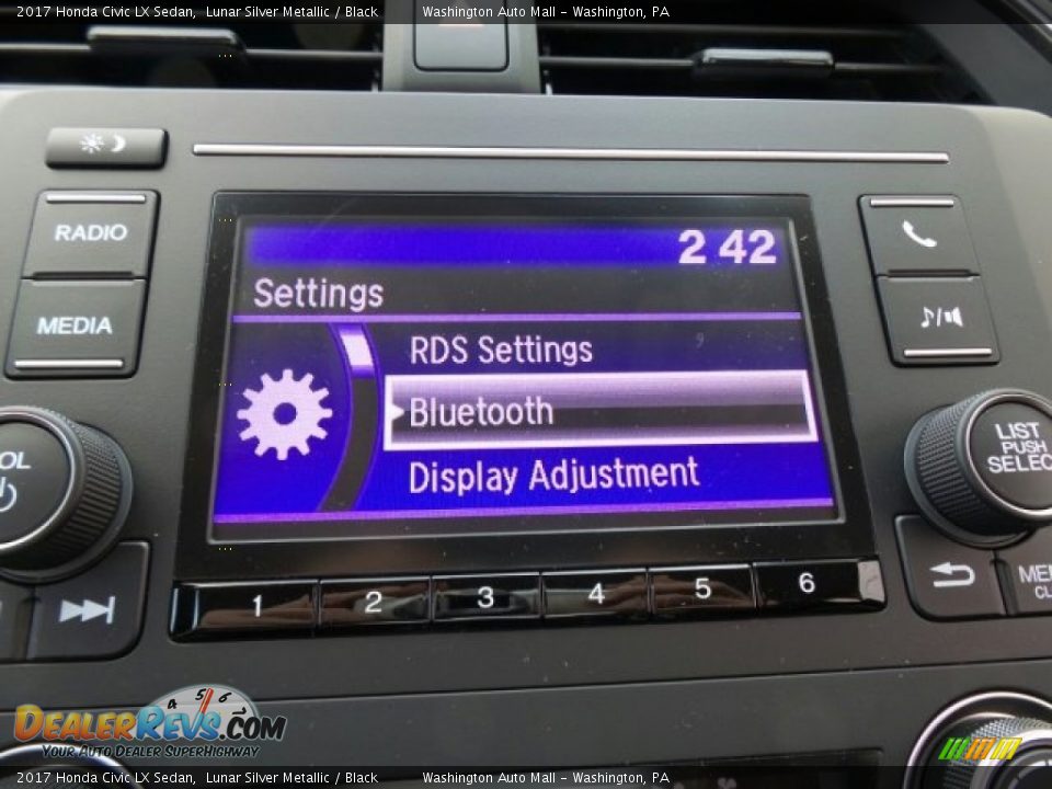 2017 Honda Civic LX Sedan Lunar Silver Metallic / Black Photo #25