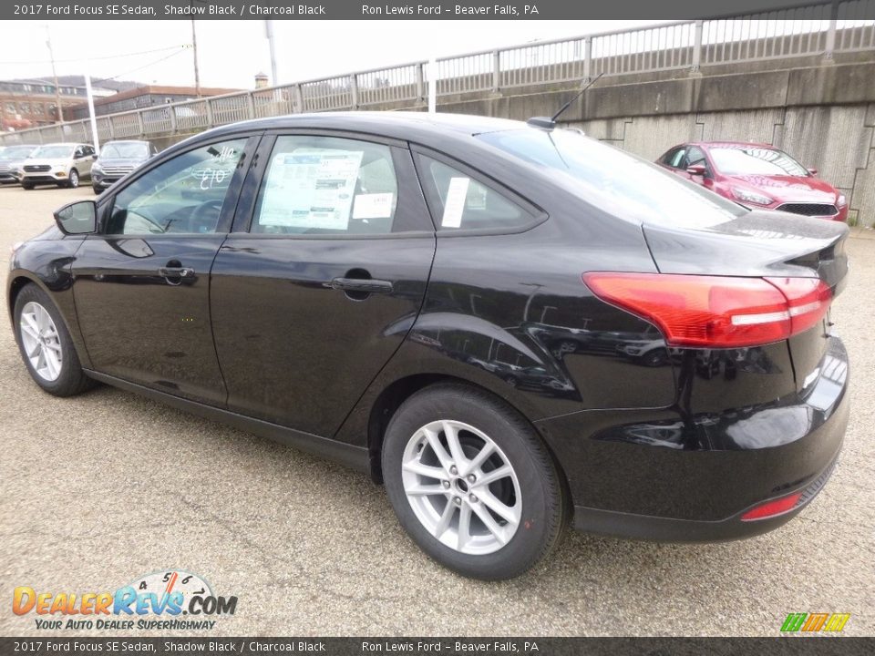 2017 Ford Focus SE Sedan Shadow Black / Charcoal Black Photo #5