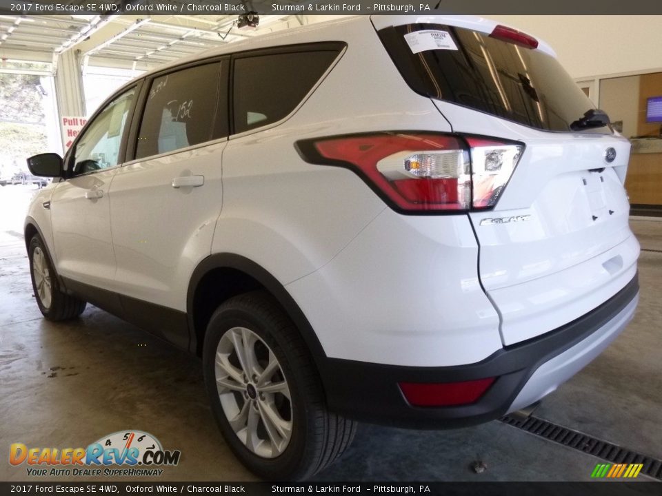 2017 Ford Escape SE 4WD Oxford White / Charcoal Black Photo #4