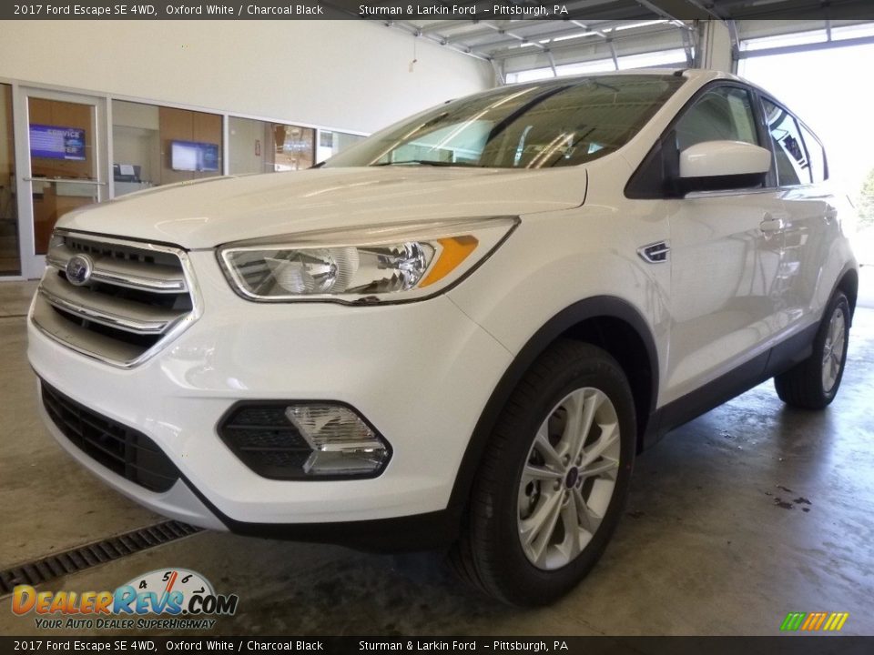 2017 Ford Escape SE 4WD Oxford White / Charcoal Black Photo #5