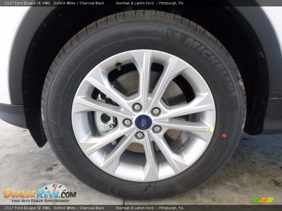 2017 Ford Escape SE 4WD Oxford White / Charcoal Black Photo #6