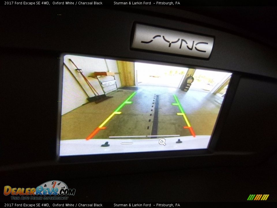 2017 Ford Escape SE 4WD Oxford White / Charcoal Black Photo #14
