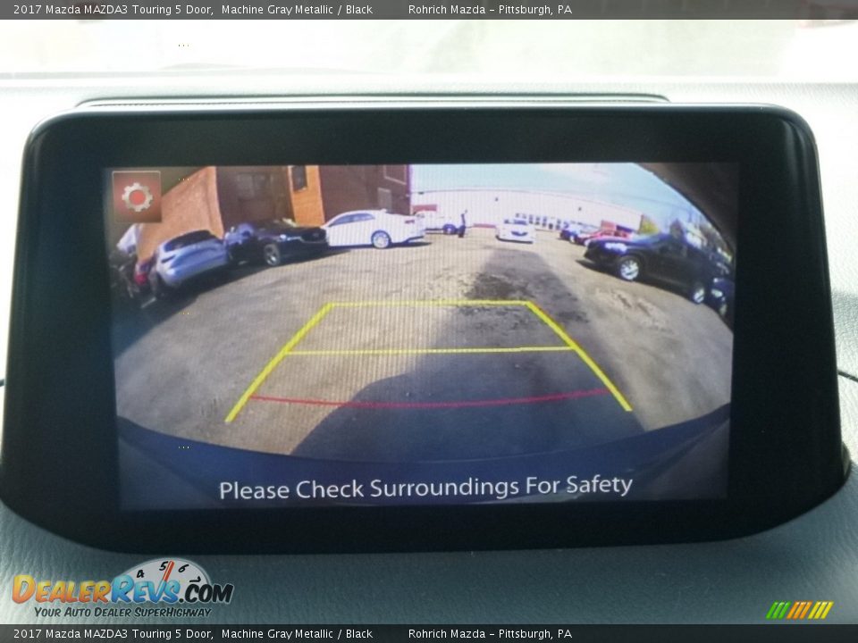 2017 Mazda MAZDA3 Touring 5 Door Machine Gray Metallic / Black Photo #13