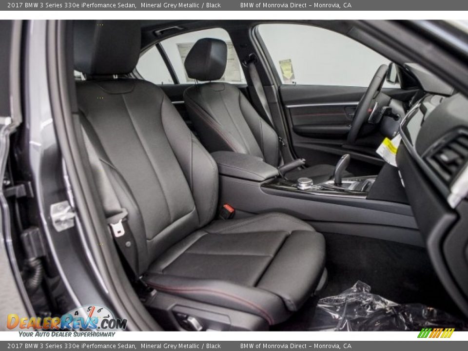 2017 BMW 3 Series 330e iPerfomance Sedan Mineral Grey Metallic / Black Photo #2