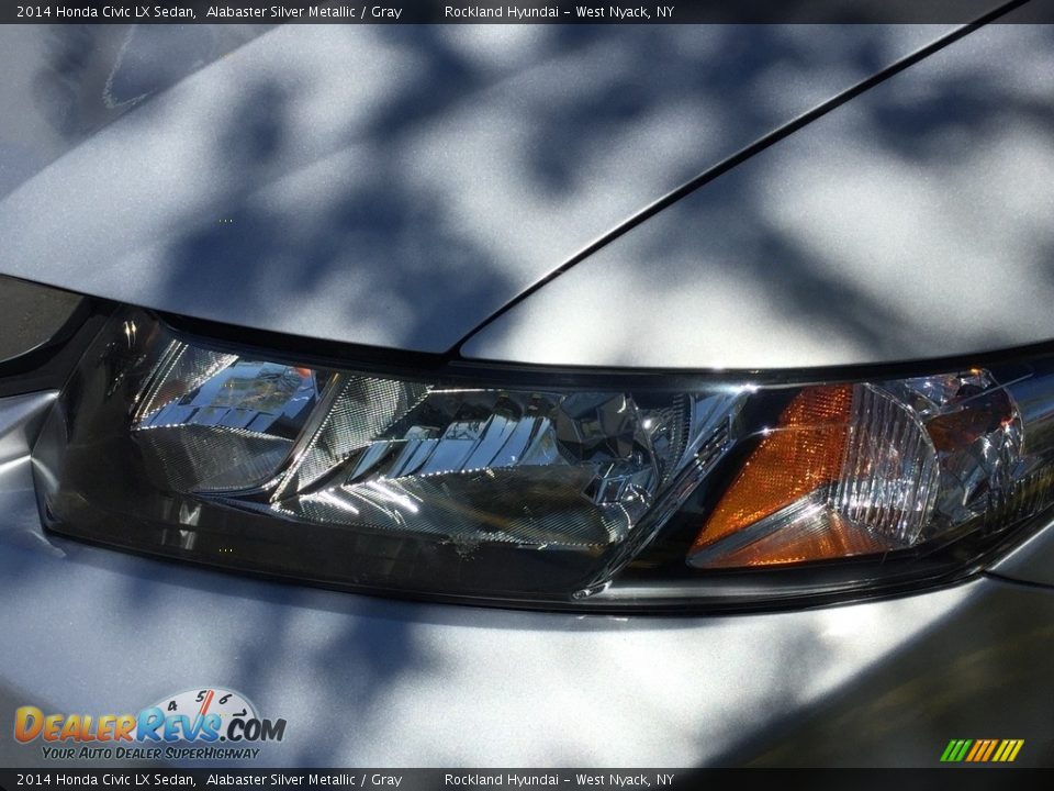 2014 Honda Civic LX Sedan Alabaster Silver Metallic / Gray Photo #30