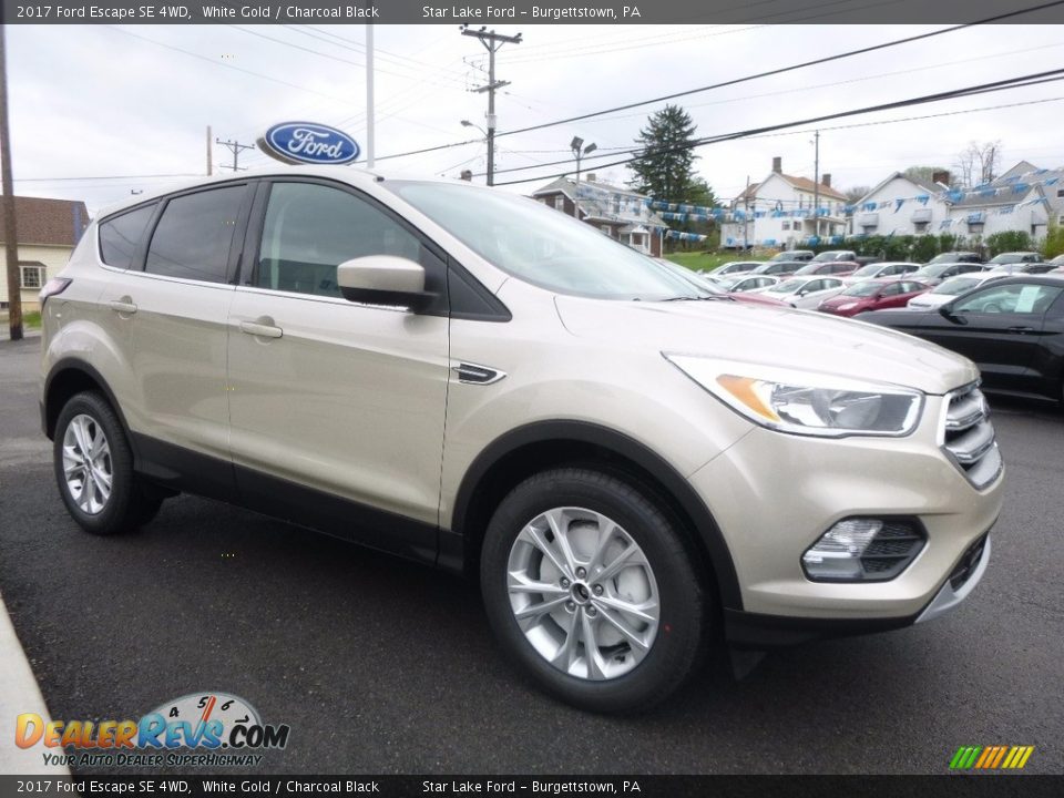 2017 Ford Escape SE 4WD White Gold / Charcoal Black Photo #3