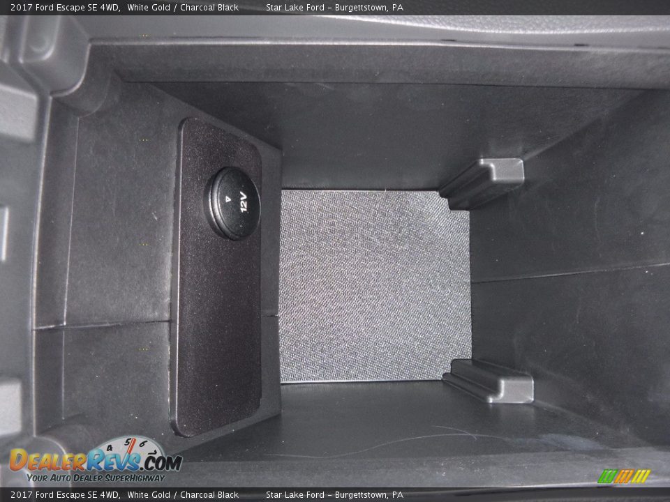 2017 Ford Escape SE 4WD White Gold / Charcoal Black Photo #19