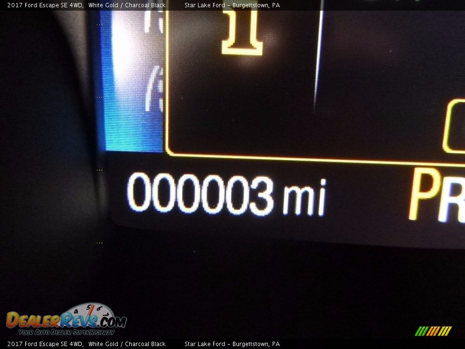 2017 Ford Escape SE 4WD White Gold / Charcoal Black Photo #20