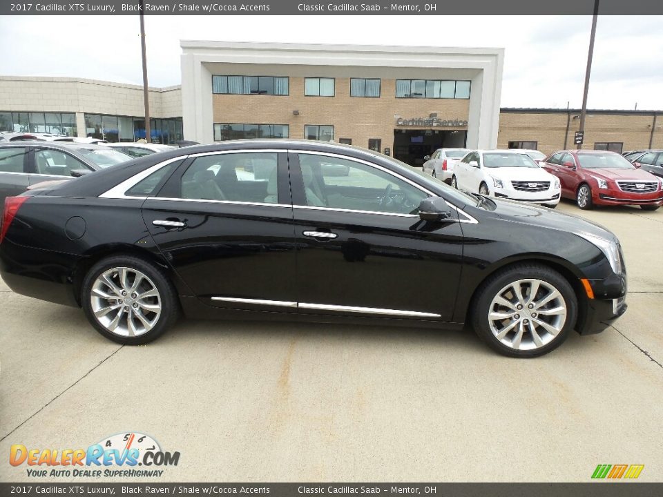 2017 Cadillac XTS Luxury Black Raven / Shale w/Cocoa Accents Photo #2