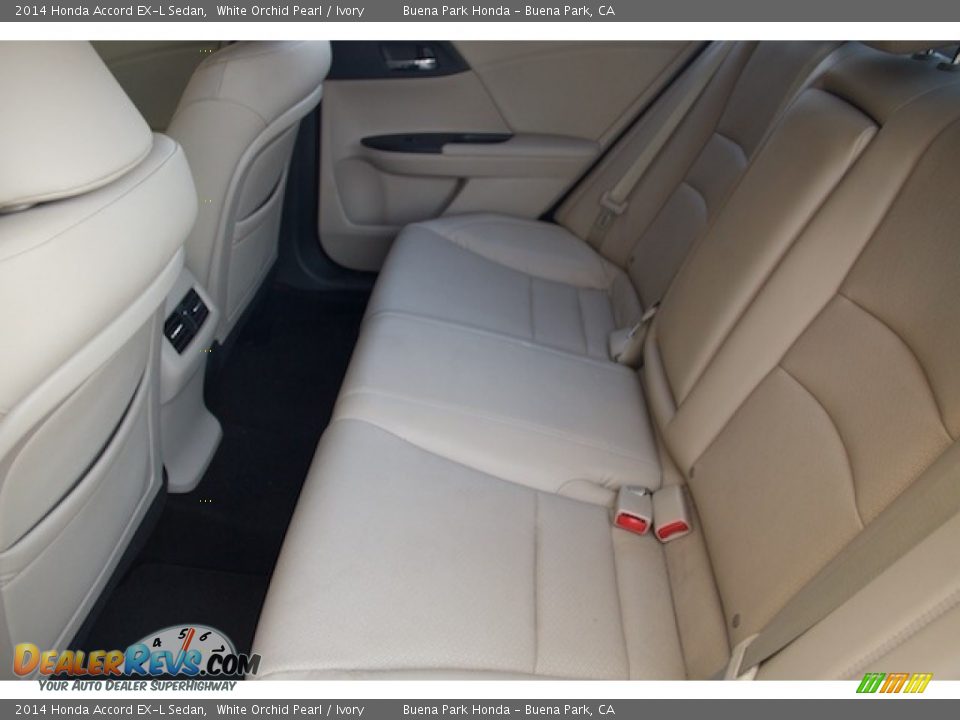 2014 Honda Accord EX-L Sedan White Orchid Pearl / Ivory Photo #4