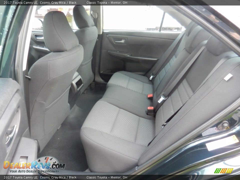 2017 Toyota Camry LE Cosmic Gray Mica / Black Photo #5