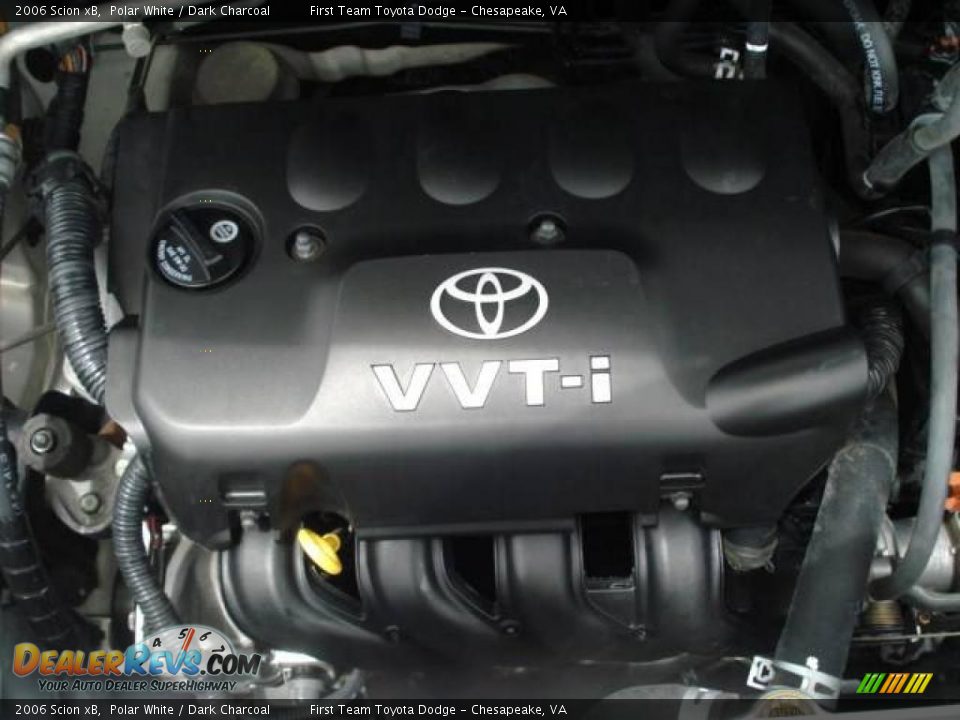 2006 Scion xB Polar White / Dark Charcoal Photo #16